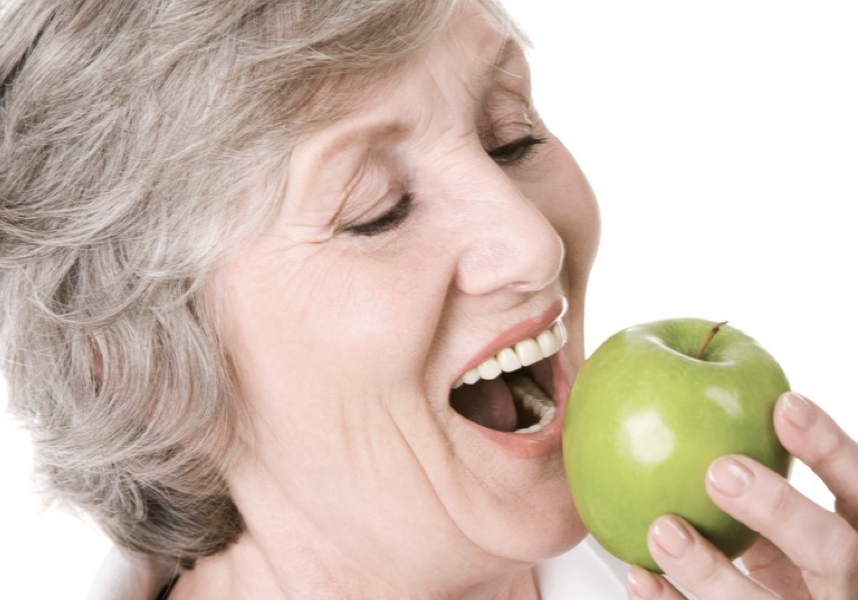 Digitálisan tervezett és minimál beavatkozással végzett fogbeültetés, gyorsabb gyógyulás - PREMIUM DENTAL fogászat, Budapest